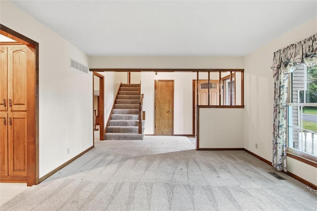 16120 W 141st Street — photo 3