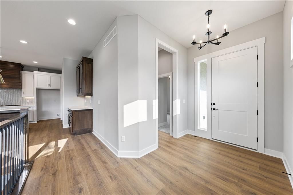 1608 SW Arbor Park Drive — photo 2