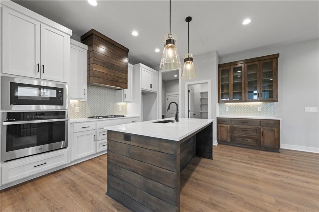 1608 SW Arbor Park Drive — photo 10