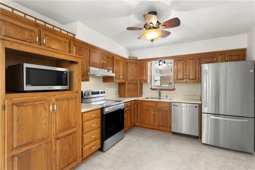 2404 Viking Drive — photo 17
