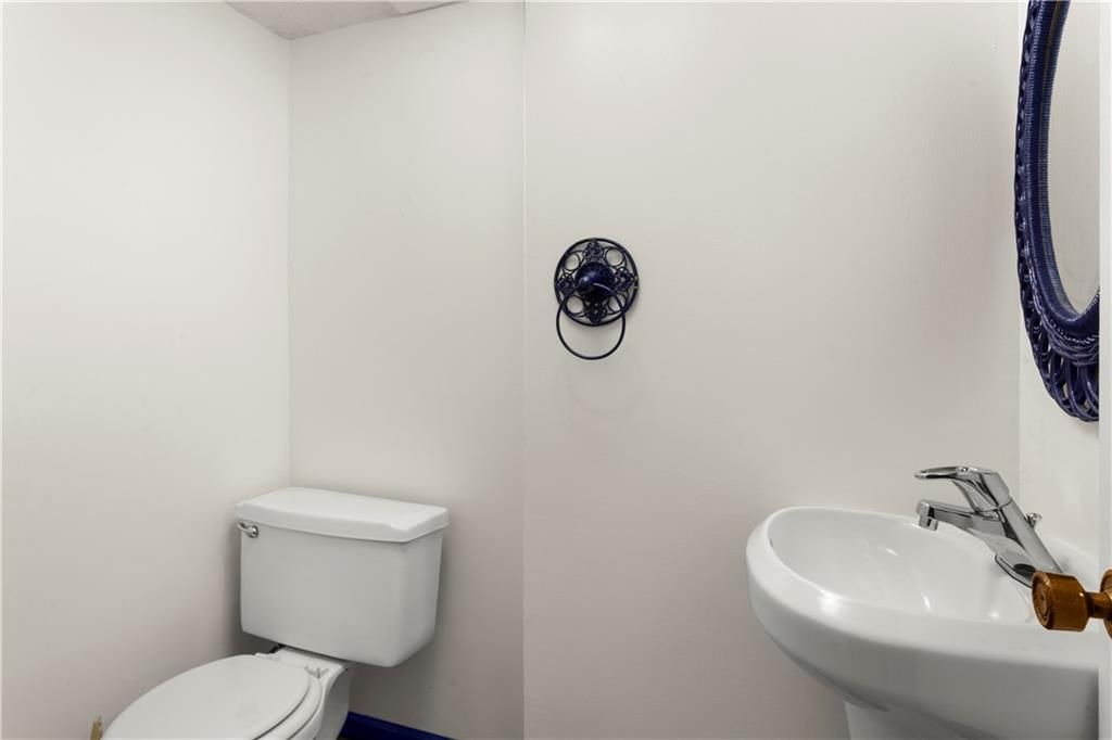 2404 Viking Drive — photo 30