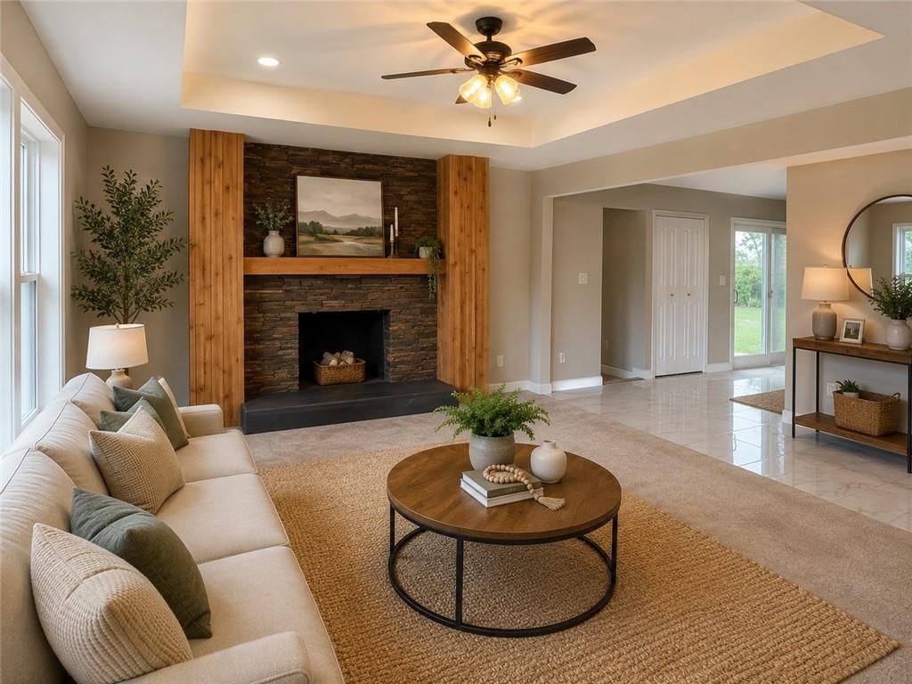 605 NE Douglas Street, Lee's Summit, MO: listing photo 2