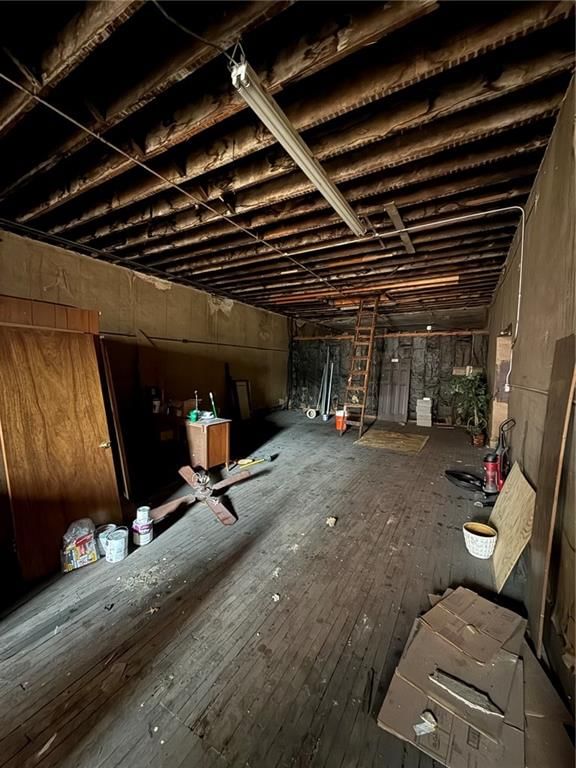 504 Delaware Street — photo 10