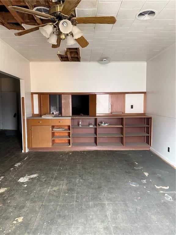 504 Delaware Street — photo 22