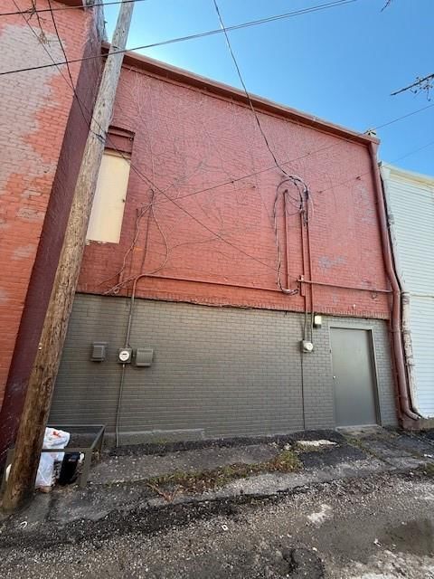 504 Delaware Street — photo 27