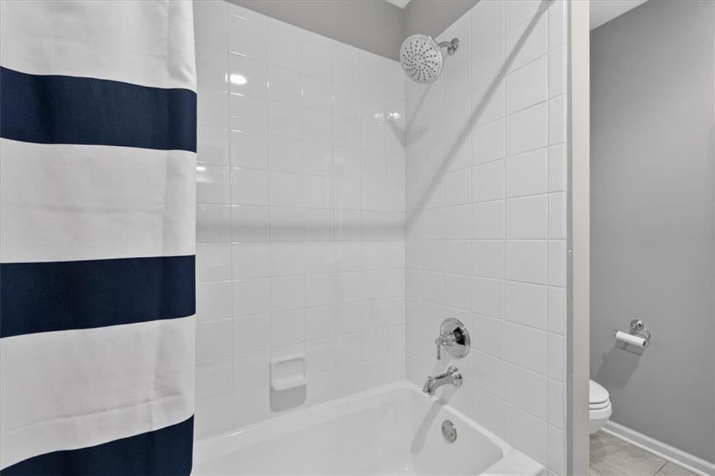 9117 W 178th Street — photo 27