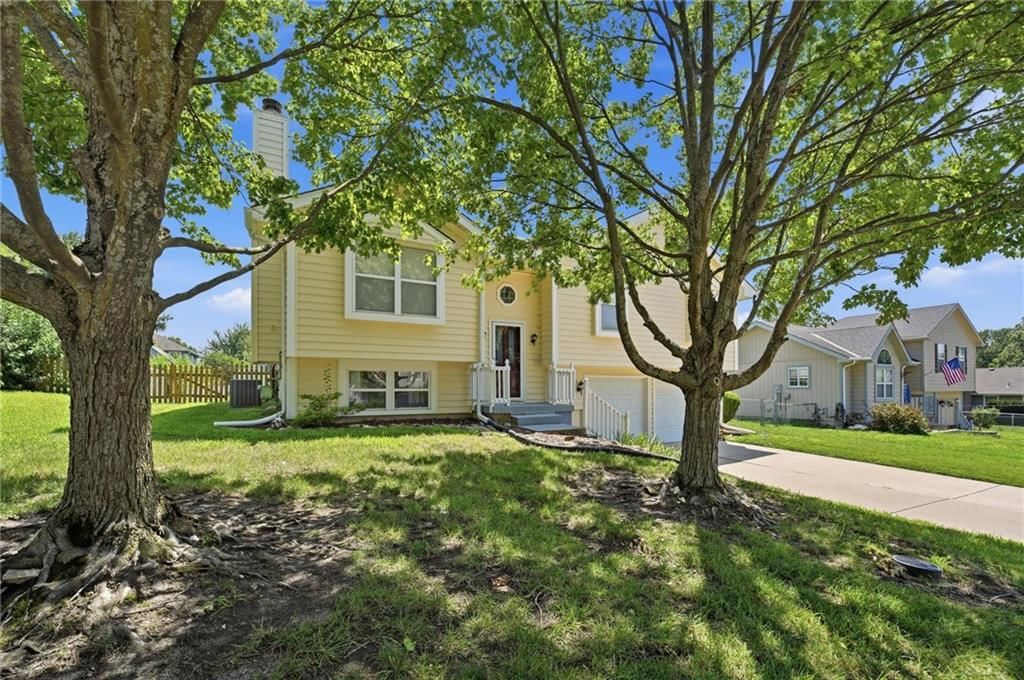 505 Blue Grass Drive — photo 4