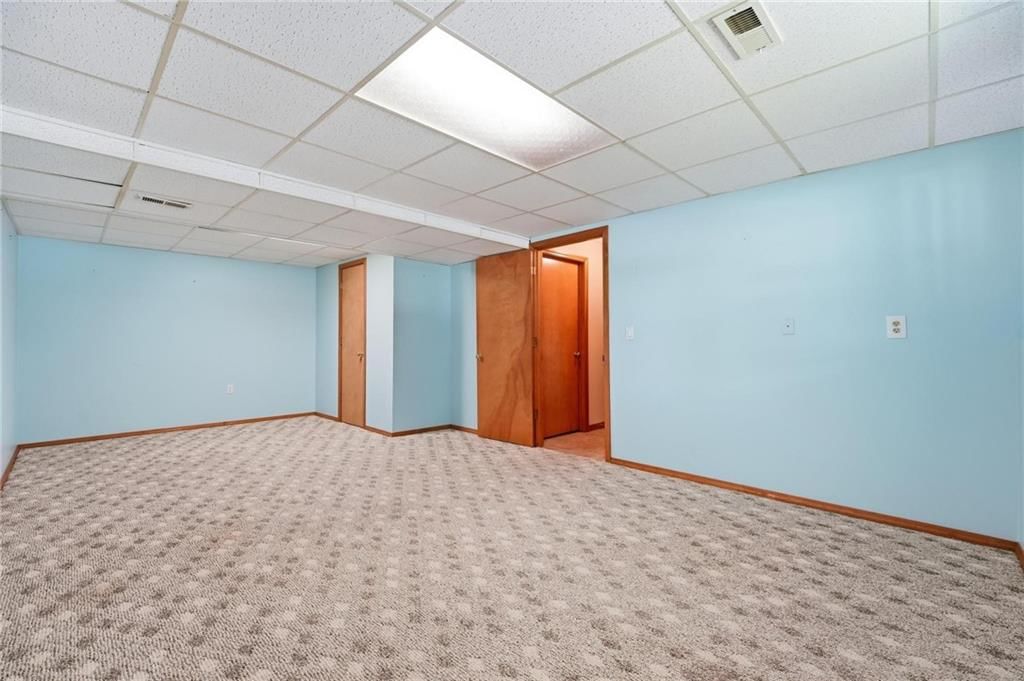 505 Blue Grass Drive — photo 35