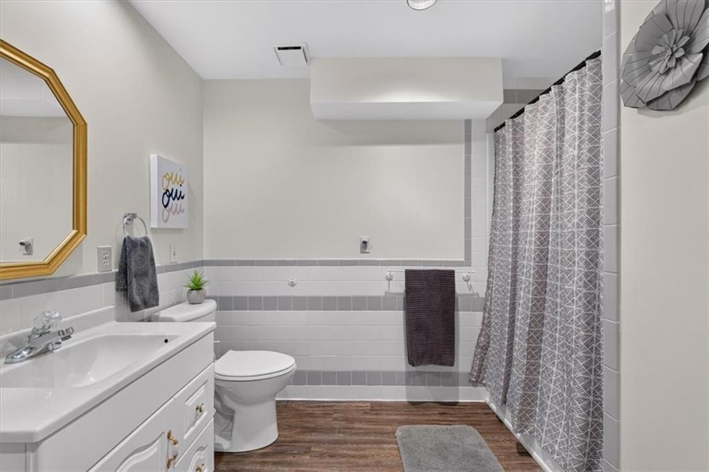 1650 N Sunset Street — photo 31