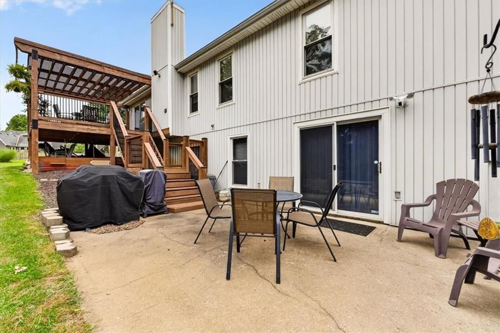 1650 N Sunset Street — photo 41