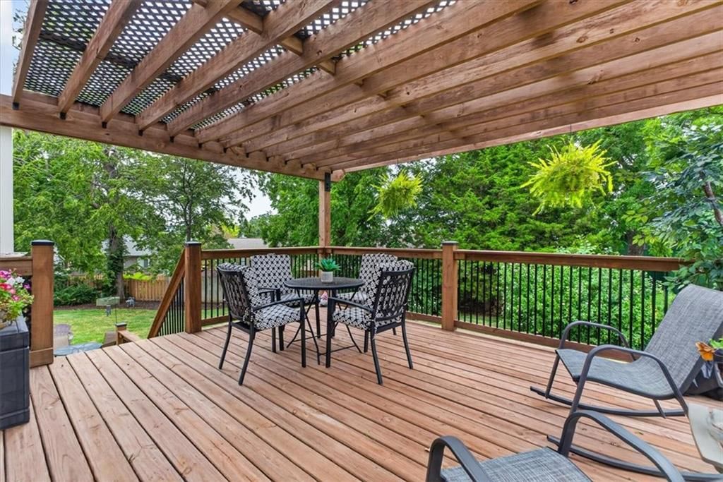 1650 N Sunset Street — photo 44