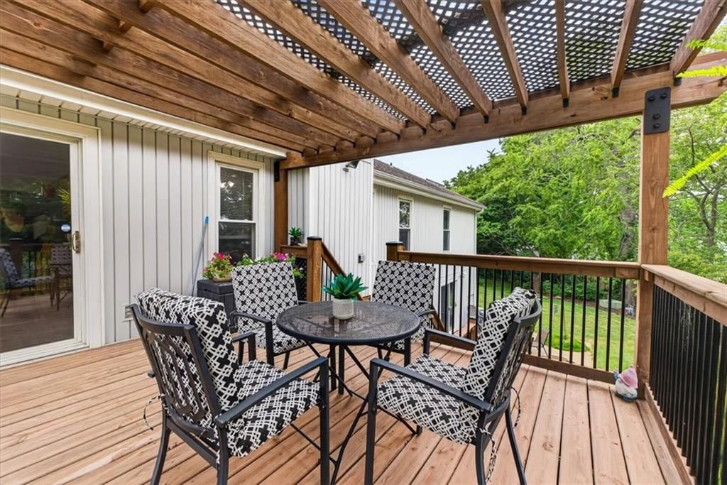 1650 N Sunset Street — photo 45