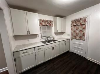 Photo 7 of 21 - 7800 E 86th Street, Kansas City, MO 64138