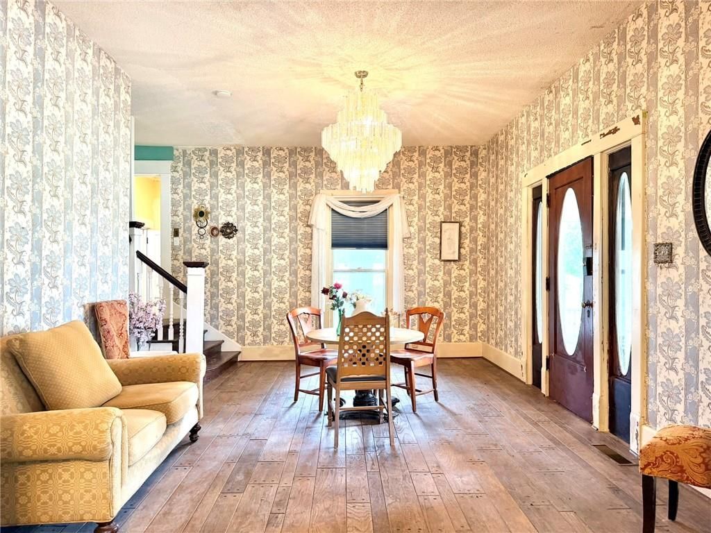 731 W 12th Street — photo 4