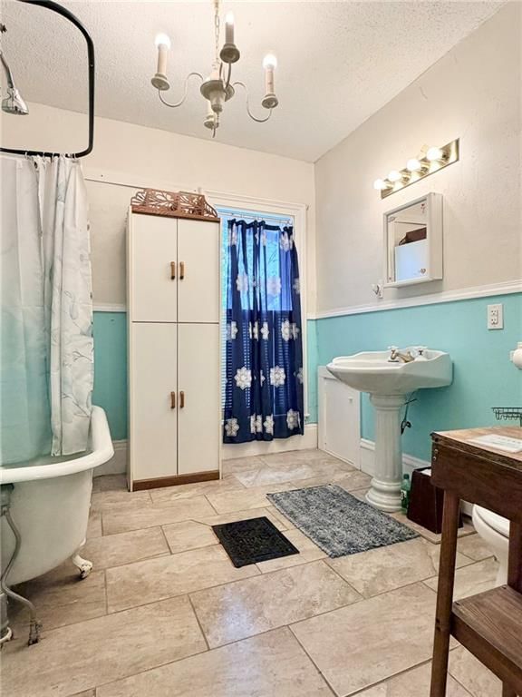 731 W 12th Street — photo 29