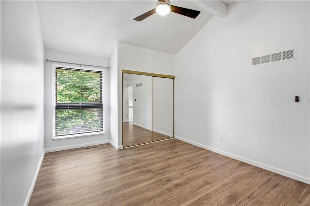 12735 W 109th Street — photo 12
