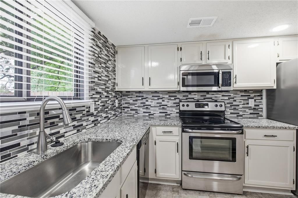 12735 W 109th Street — photo 21
