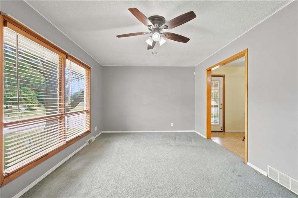 1403 Shawnee Street — photo 7