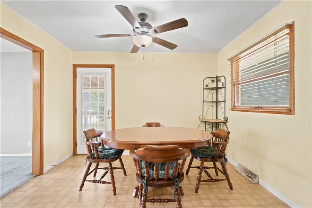 1403 Shawnee Street — photo 10