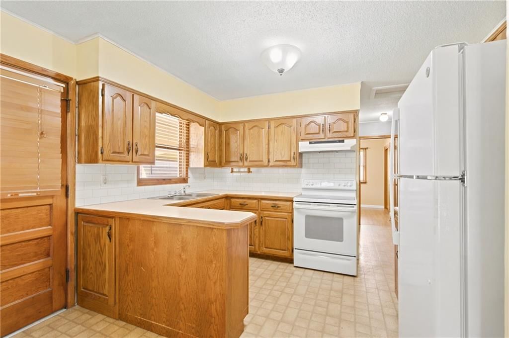 1403 Shawnee Street — photo 14