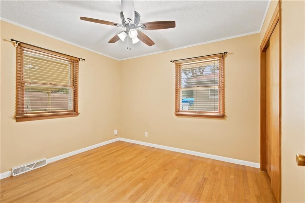 1403 Shawnee Street — photo 17