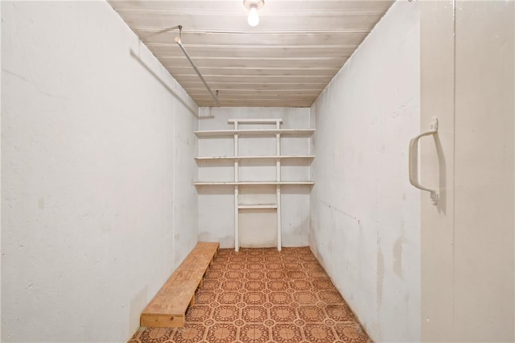 1403 Shawnee Street — photo 23