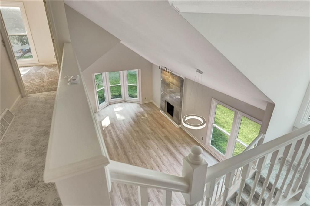 15105 Dearborn Street — photo 15