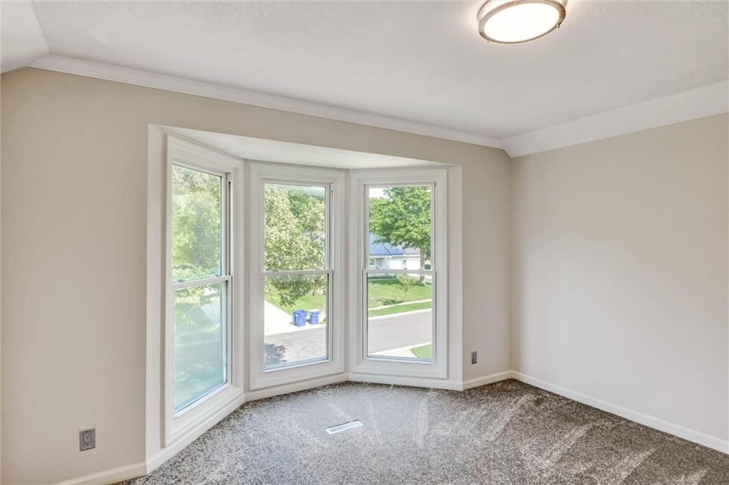 15105 Dearborn Street — photo 21