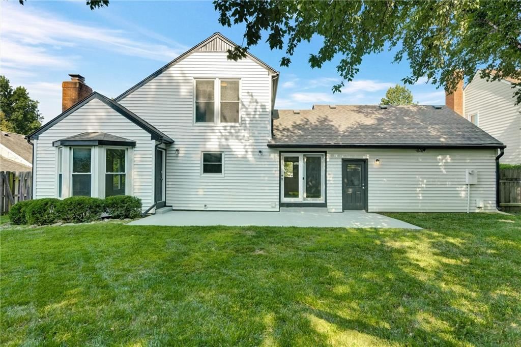 15105 Dearborn Street — photo 27