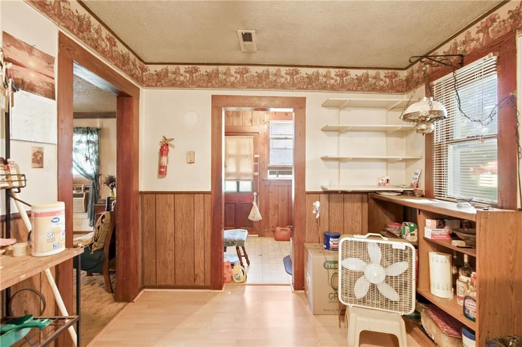 243 E 5th Avenue — photo 21