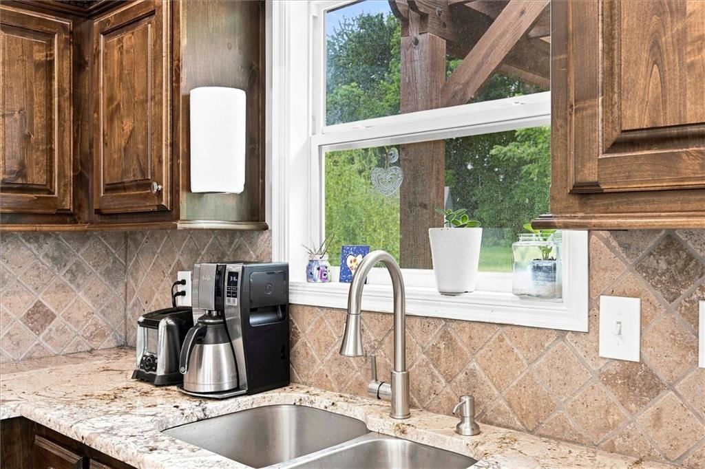 16805 Juniper Drive — photo 10
