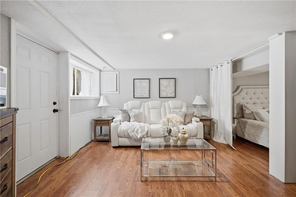 6704 Harris Avenue — photo 17
