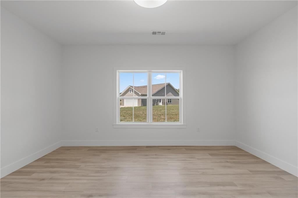 606 Catalpa Street — photo 31