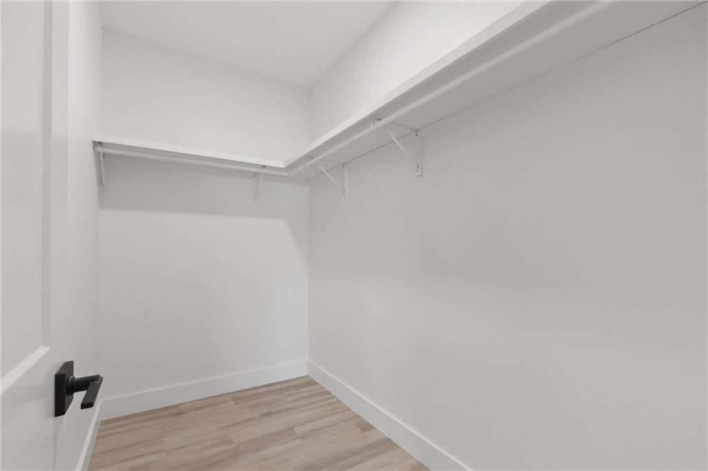 606 Catalpa Street — photo 33