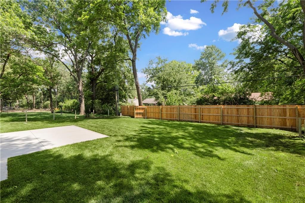 5213 W 70th Terrace — photo 52