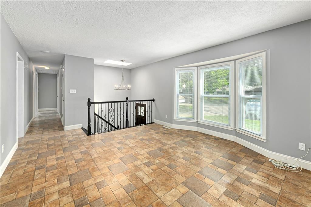 1732 SE Silkwood Court — photo 3