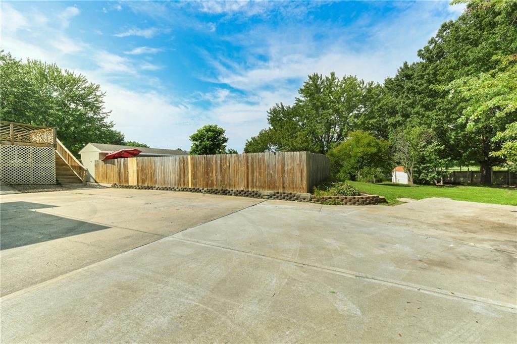 1732 SE Silkwood Court — photo 28