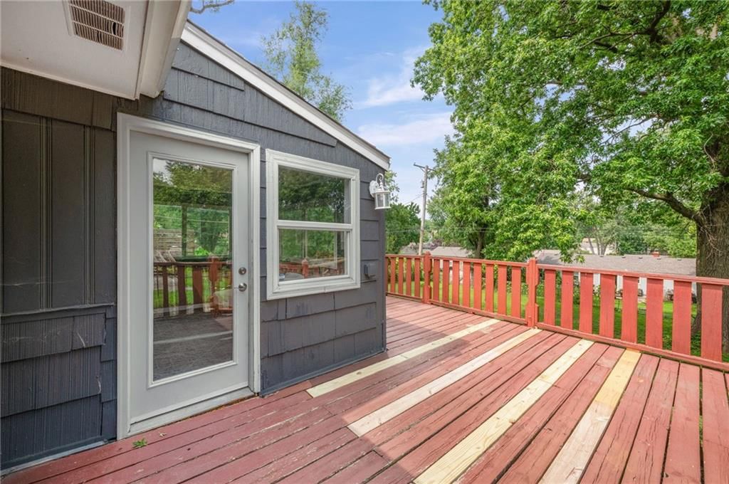 6814 W 73rd Street — photo 20