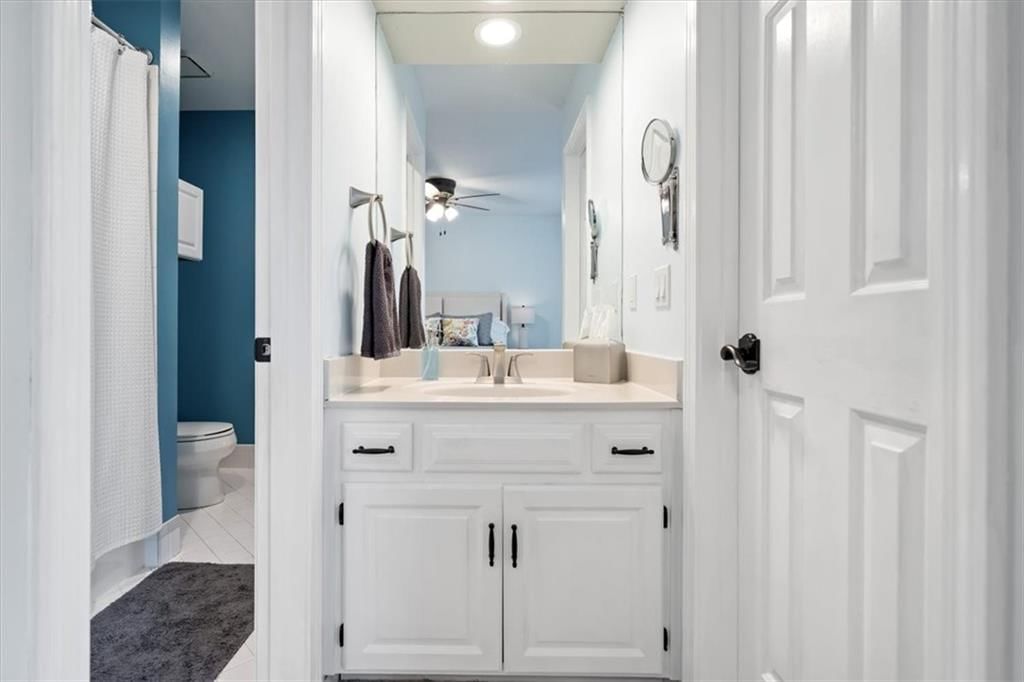 5801 W 130th Street — photo 27