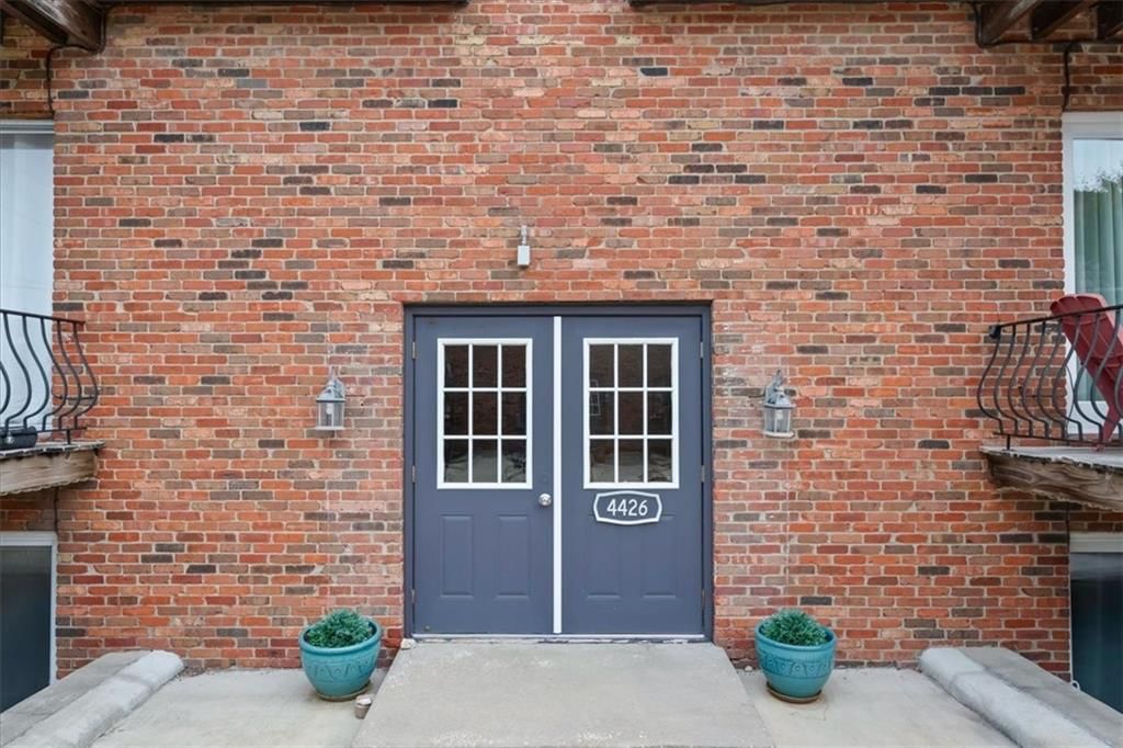 4426 Jarboe Street — photo 3