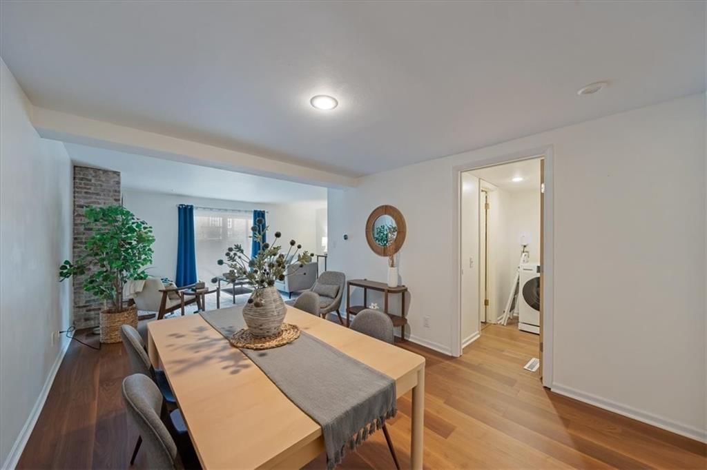4426 Jarboe Street — photo 10