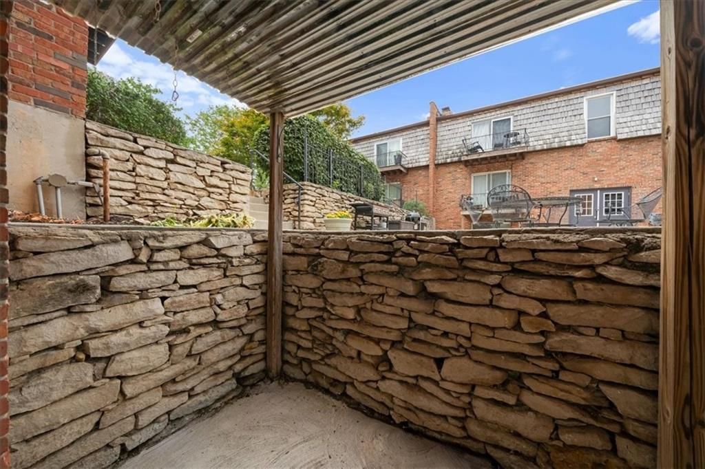 4426 Jarboe Street — photo 21