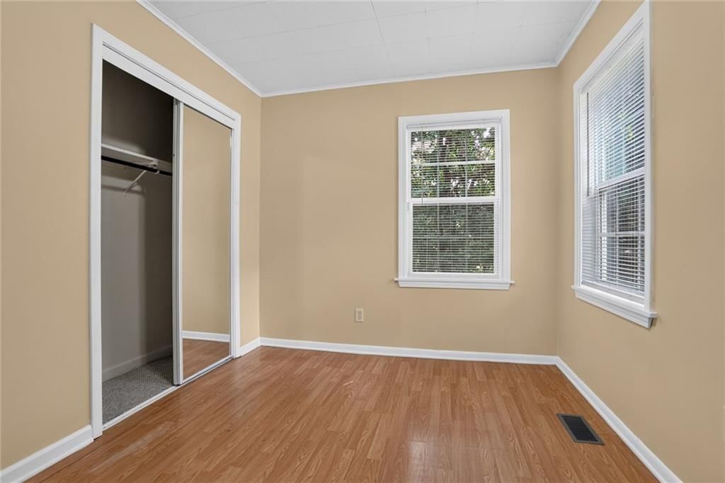 7614 Woodson Road — photo 9