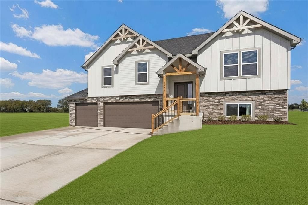 132 SE Nelson Drive — photo 1
