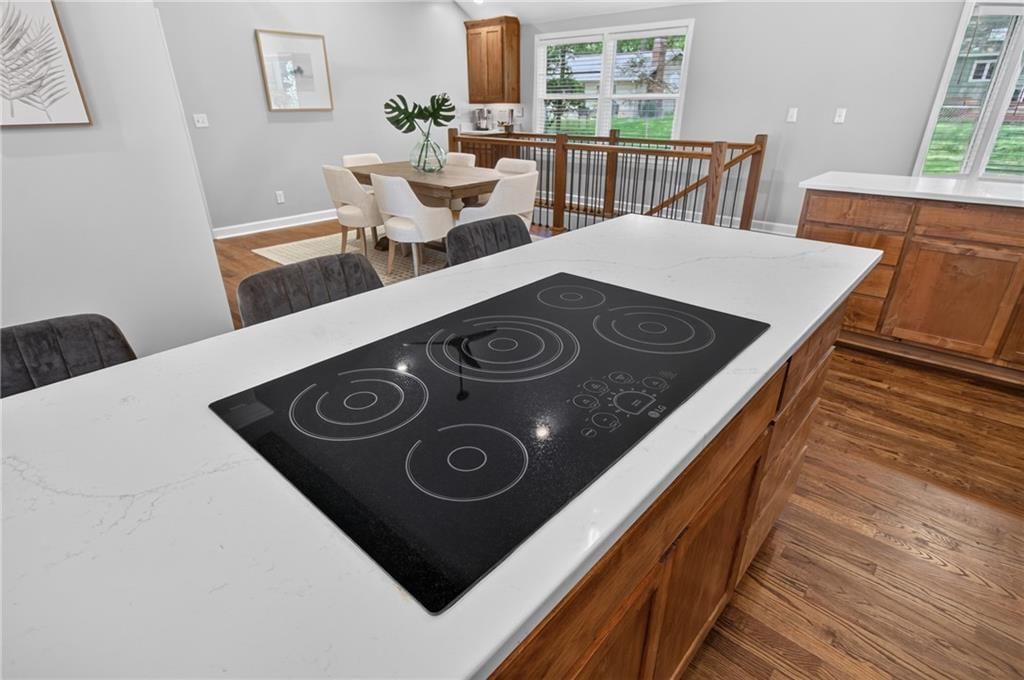 6323 Woodson Drive — photo 30