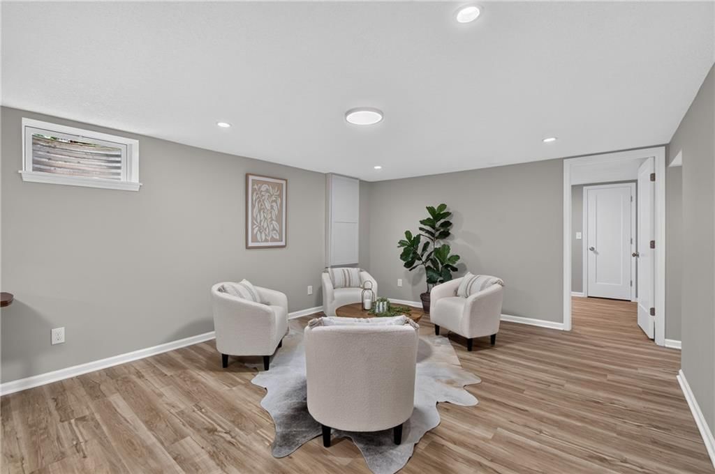 6323 Woodson Drive — photo 45