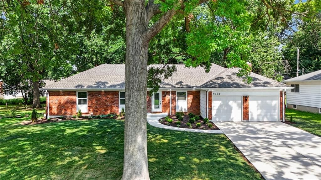 6323 Woodson Drive — photo 56