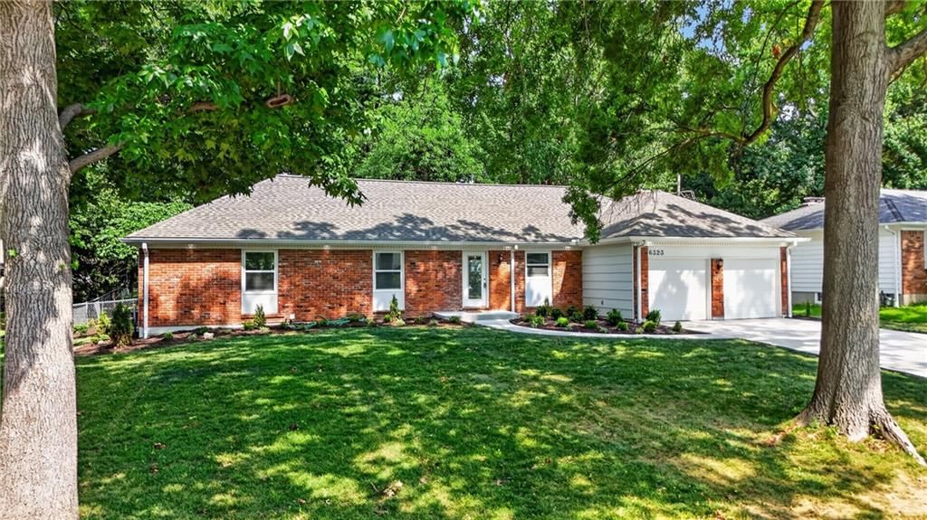 6323 Woodson Drive — photo 57