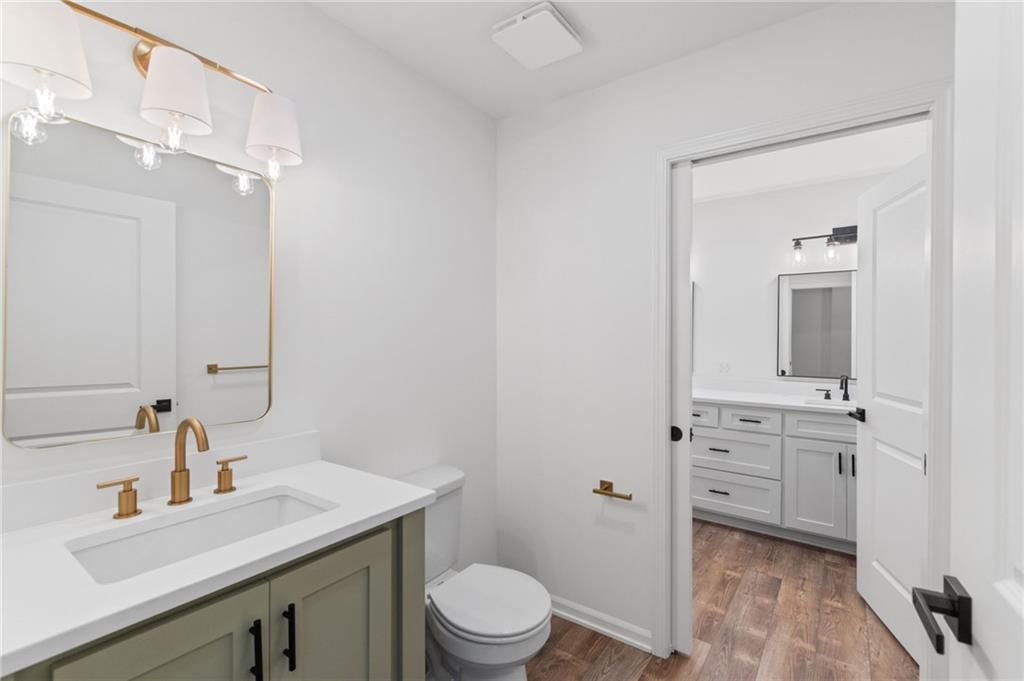 117 E 3rd Street — photo 14