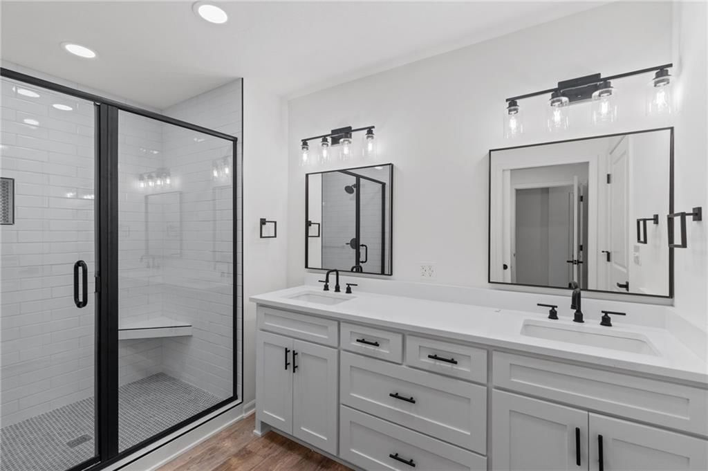 117 E 3rd Street — photo 19